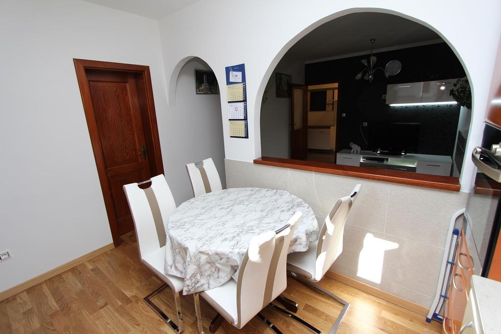 Apartment Ilinovic Rovinj Exterior foto